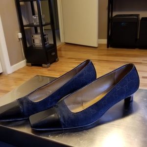 Gucci Black Leather & Fabric Pumps (Size 39 M)